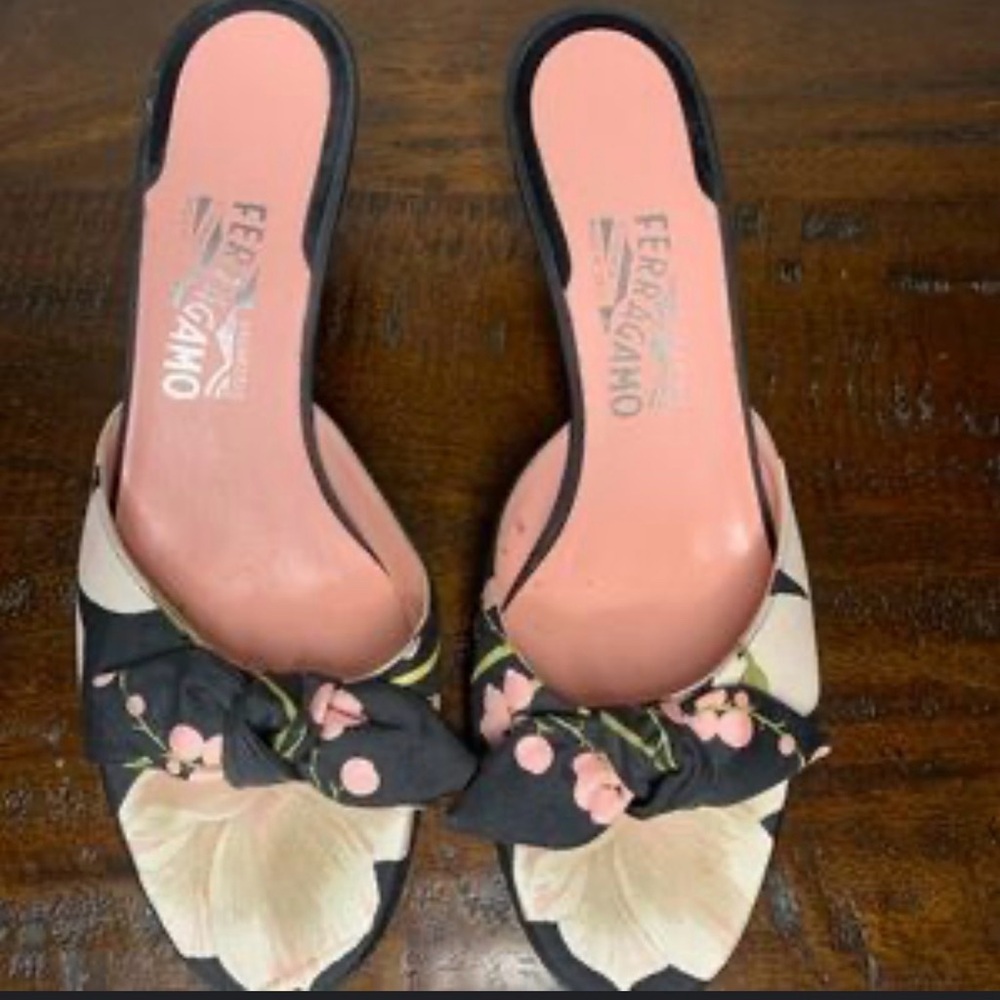 Salvatore Ferragamo Black and Pink Floral Sandals